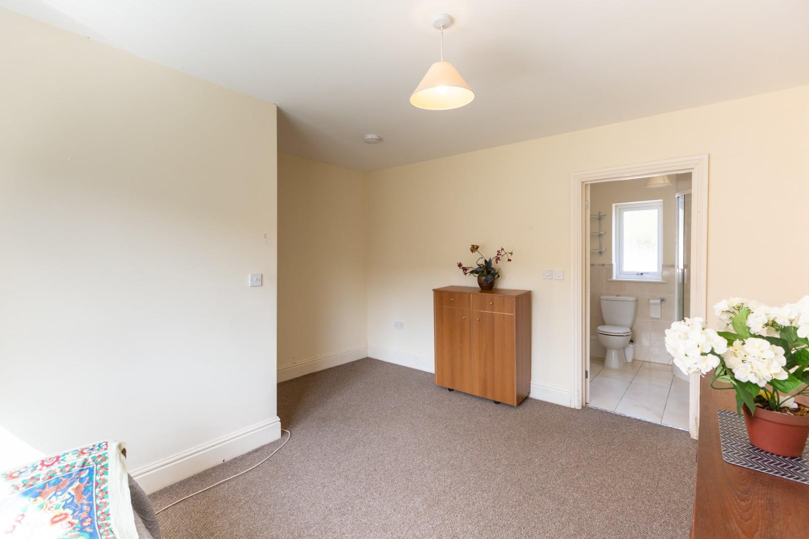 Plunch Lane, Mumbles, Swansea, SA3 4JE